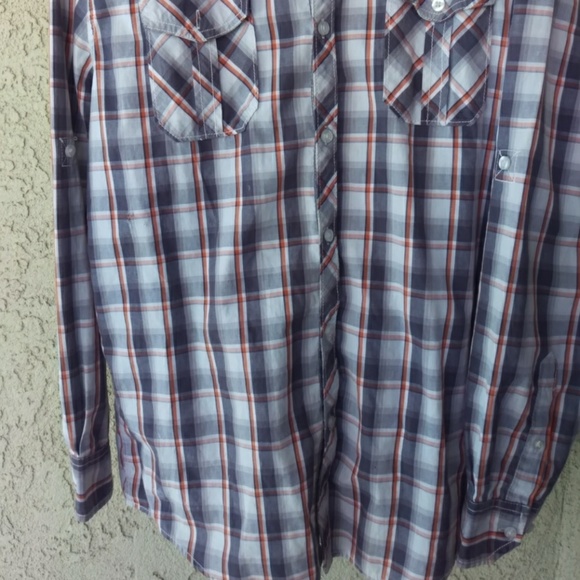 Michael Brandon button down pocketed shirt - Picture 6 of 8